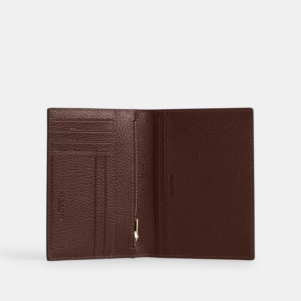 Coach Outlet Passport Card Case - Preorder