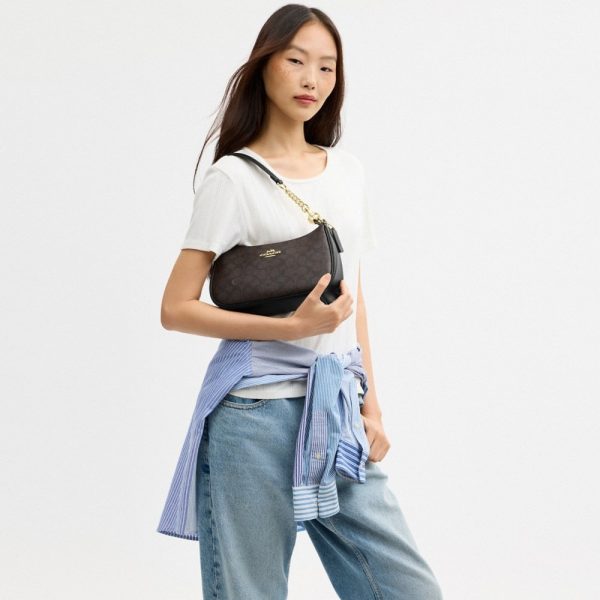 Coach Outlet Teri Shoulder Bag In Signature Canvas - Preorder