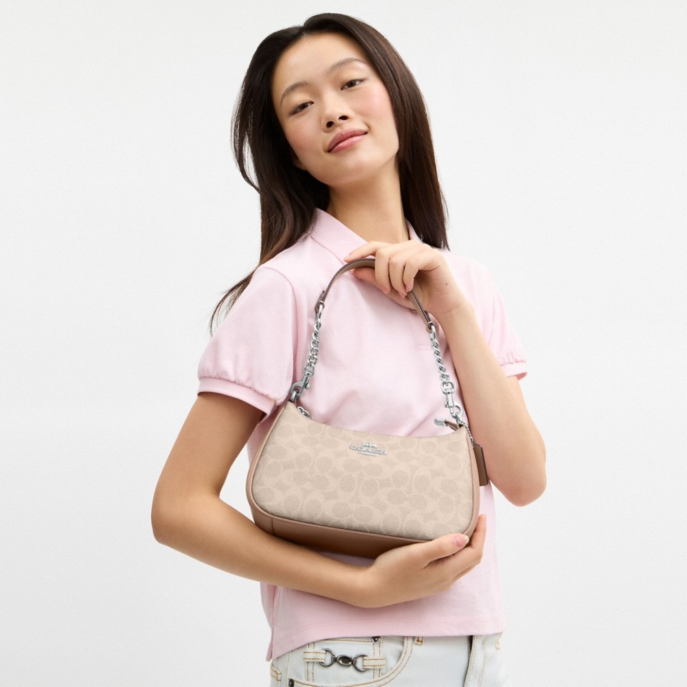 Coach Outlet Teri Shoulder Bag In Signature Canvas - Preorder