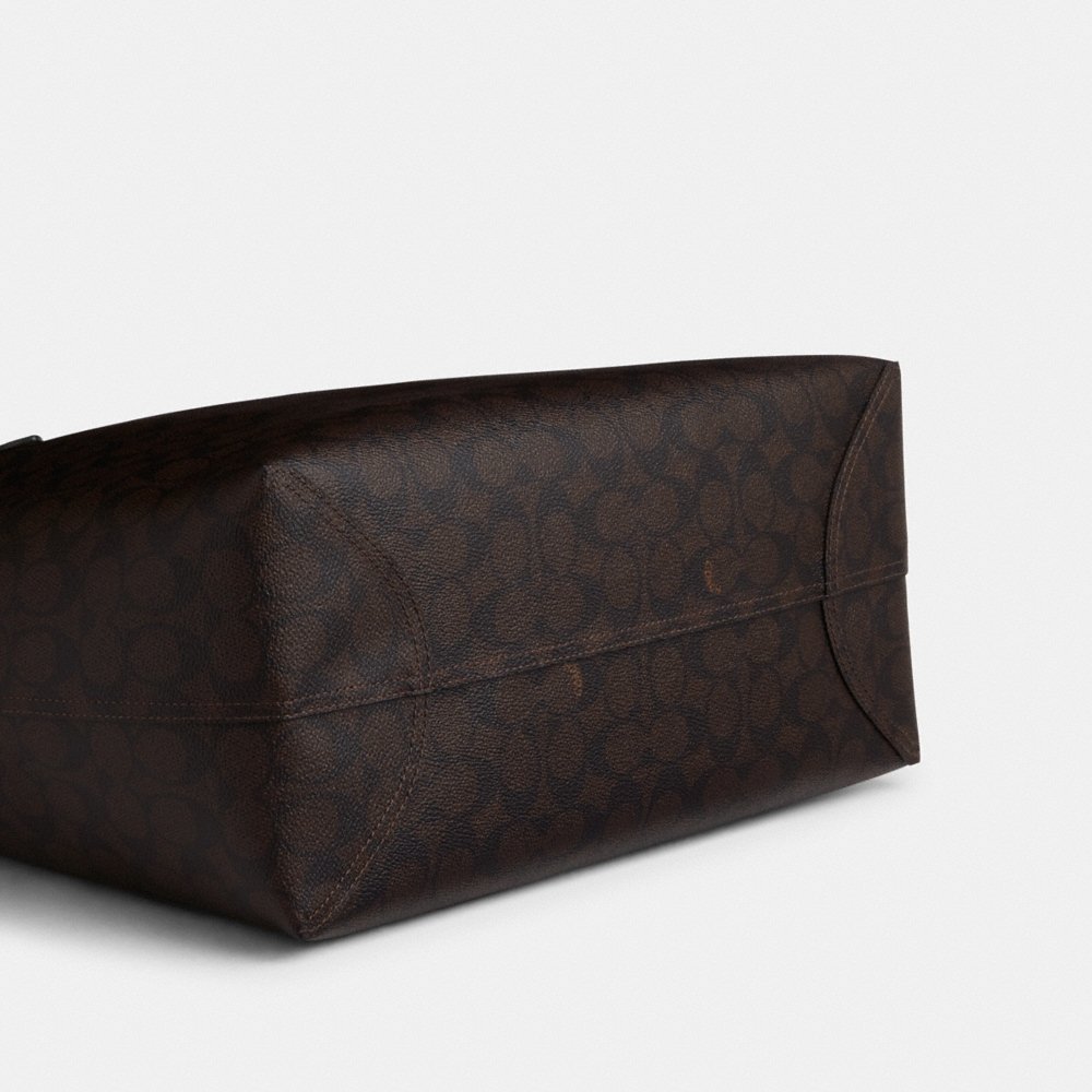 Coach Outlet City Tote Bag In Signature Canvas - Preorder
