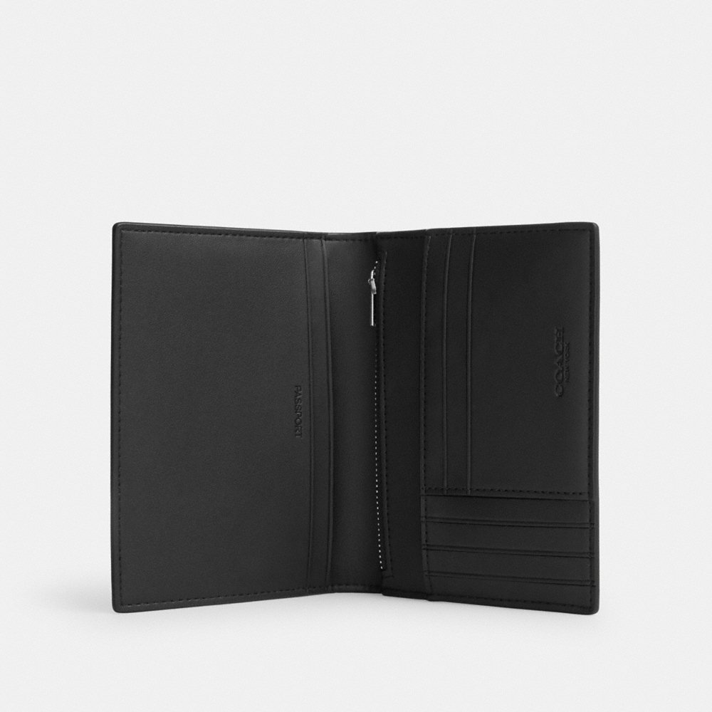 Coach Outlet Passport Card Case In Signature Canvas - Preorder