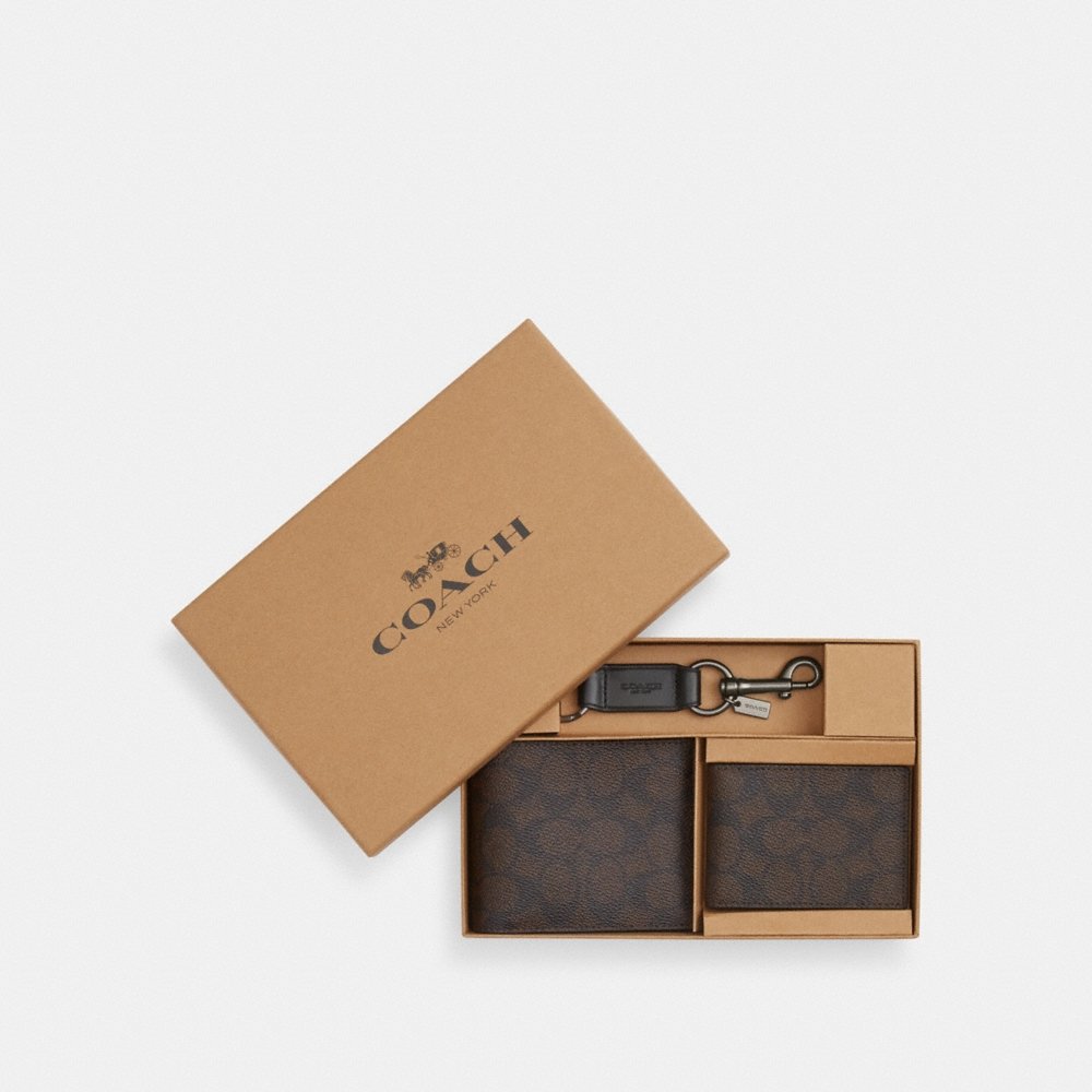 Coach Outlet Boxed 3-In-1 Wallet Gift Set In Signature Canvas - Preorder