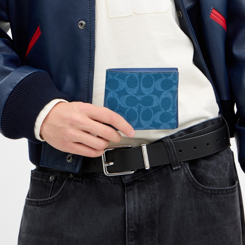 Coach Outlet 3-In-1 Wallet In Signature Canvas - Preorder