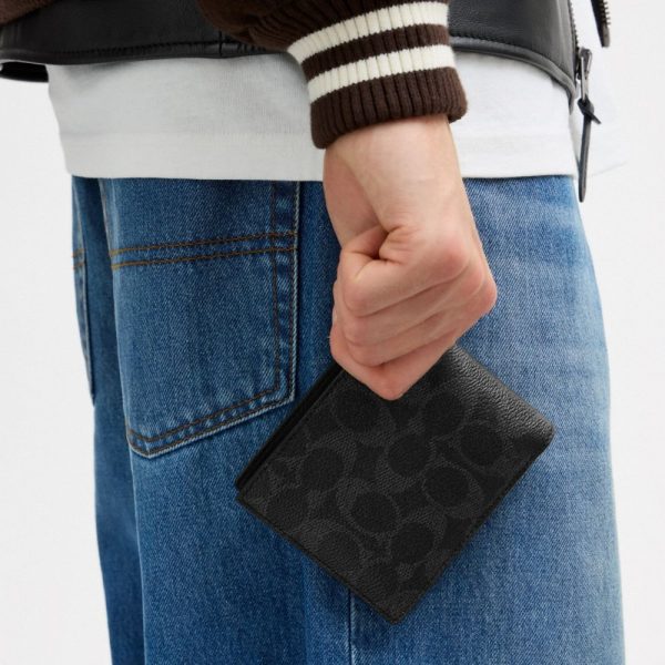 Coach Outlet 3-In-1 Wallet In Signature Canvas - Preorder