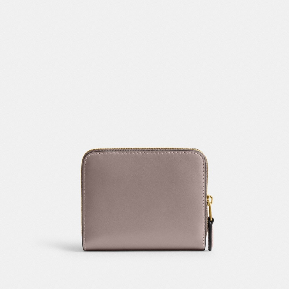 Coach Outlet New York Billfold Wallet - Preorder