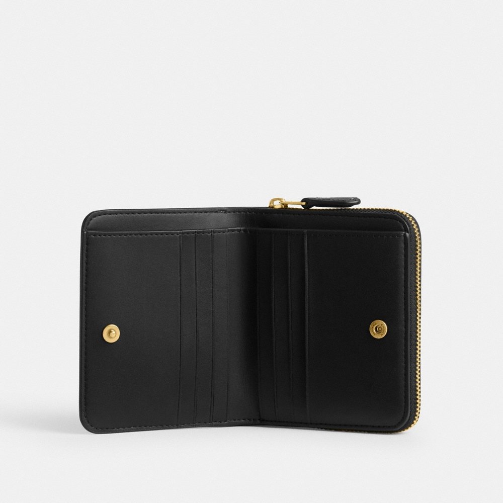 Coach Outlet New York Billfold Wallet - Preorder