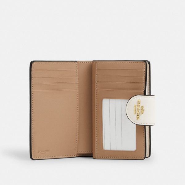 Coach Outlet Medium Corner Zip Wallet In Signature Canvas - Preorder