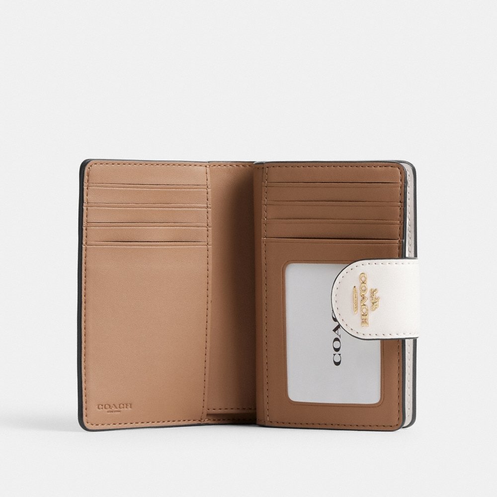 Coach Outlet Medium Corner Zip Wallet In Signature Canvas - Preorder