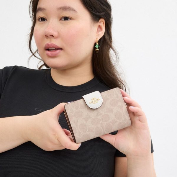 Coach Outlet Medium Corner Zip Wallet In Signature Canvas - Preorder