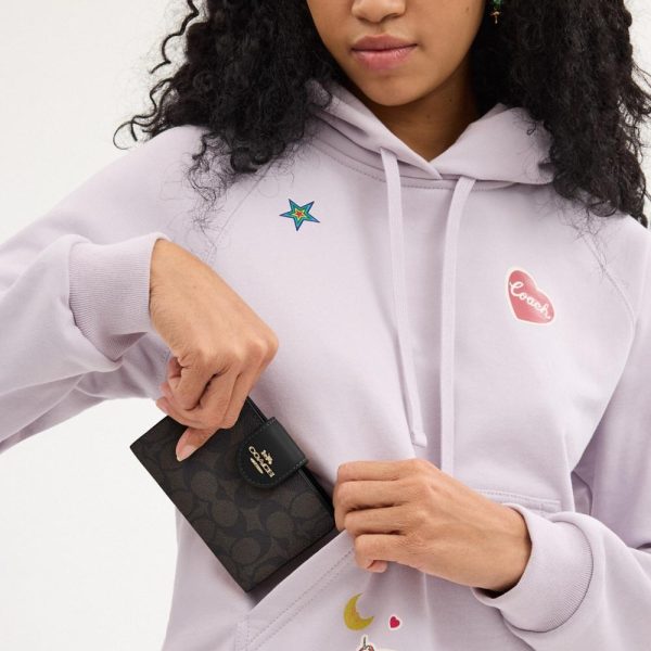 Coach Outlet Medium Corner Zip Wallet In Signature Canvas - Preorder
