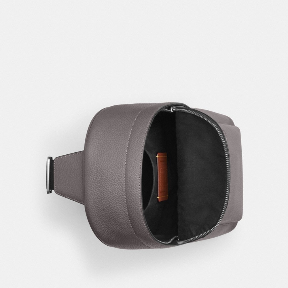 Coach Outlet West Pack - Preorder