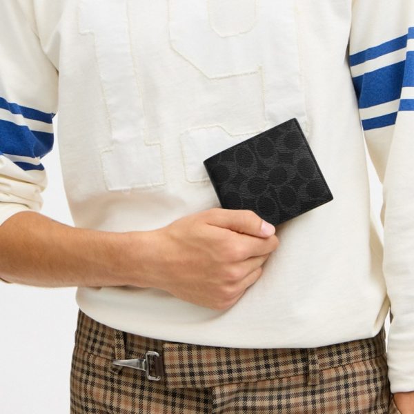 Coach Outlet Id Billfold Wallet In Signature Canvas - Preorder