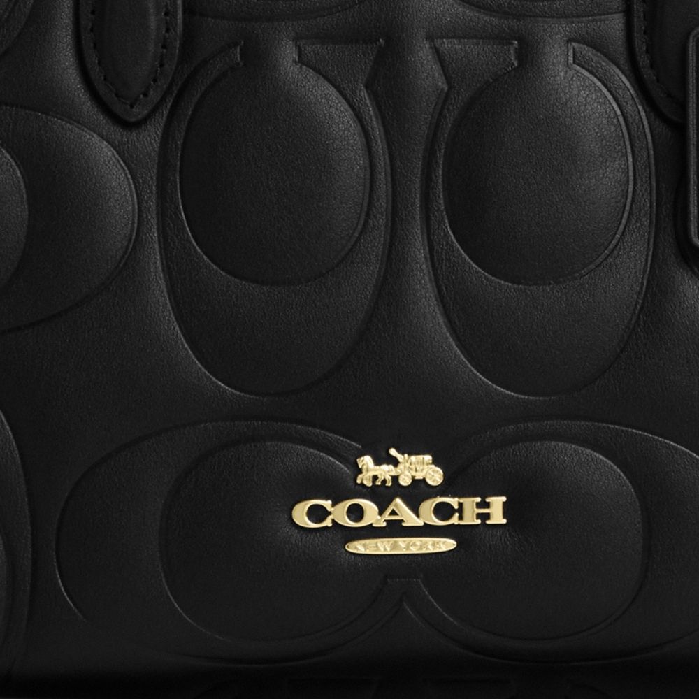 Coach Outlet Maggie Small Tote Bag In Signature Leather - Preorder