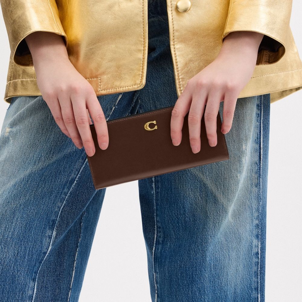 Coach Outlet Essential Slim Wallet - Preorder