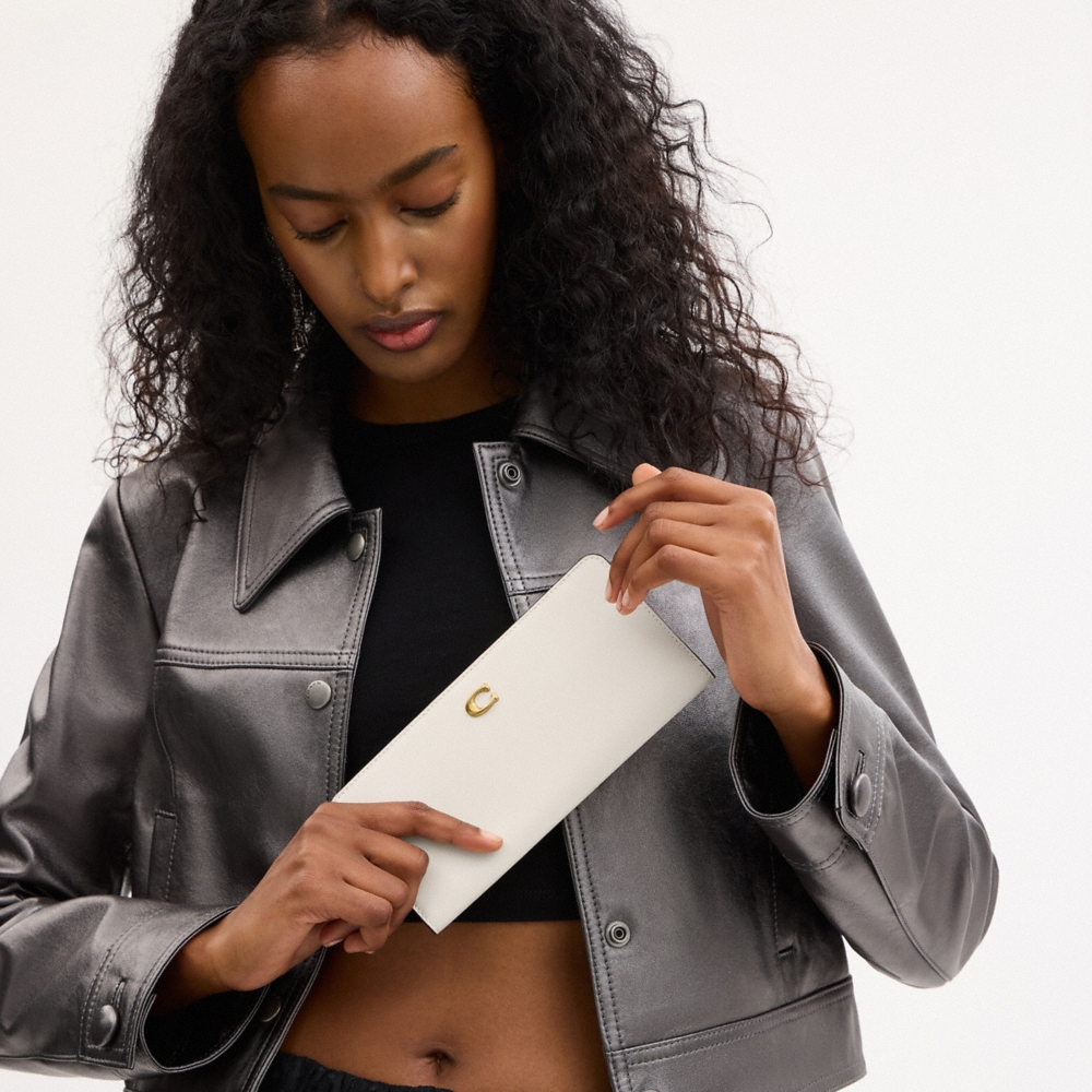 Coach Outlet Essential Slim Wallet - Preorder