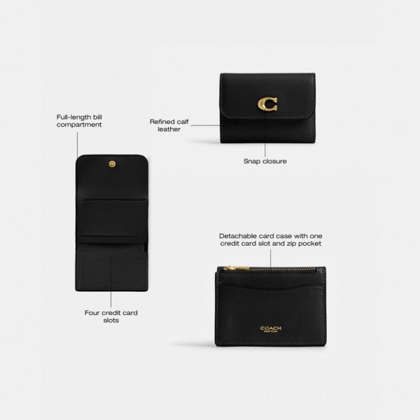 Coach Outlet Essential Card Holder Wallet - Preorder