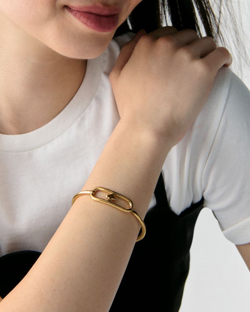Kate Spade Outlet Cut To The Chase Oval Spade Bangle - Preorder
