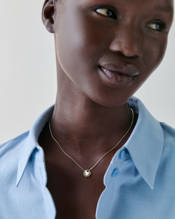 Kate Spade Outlet Sculpted Spade Pendant - Preorder